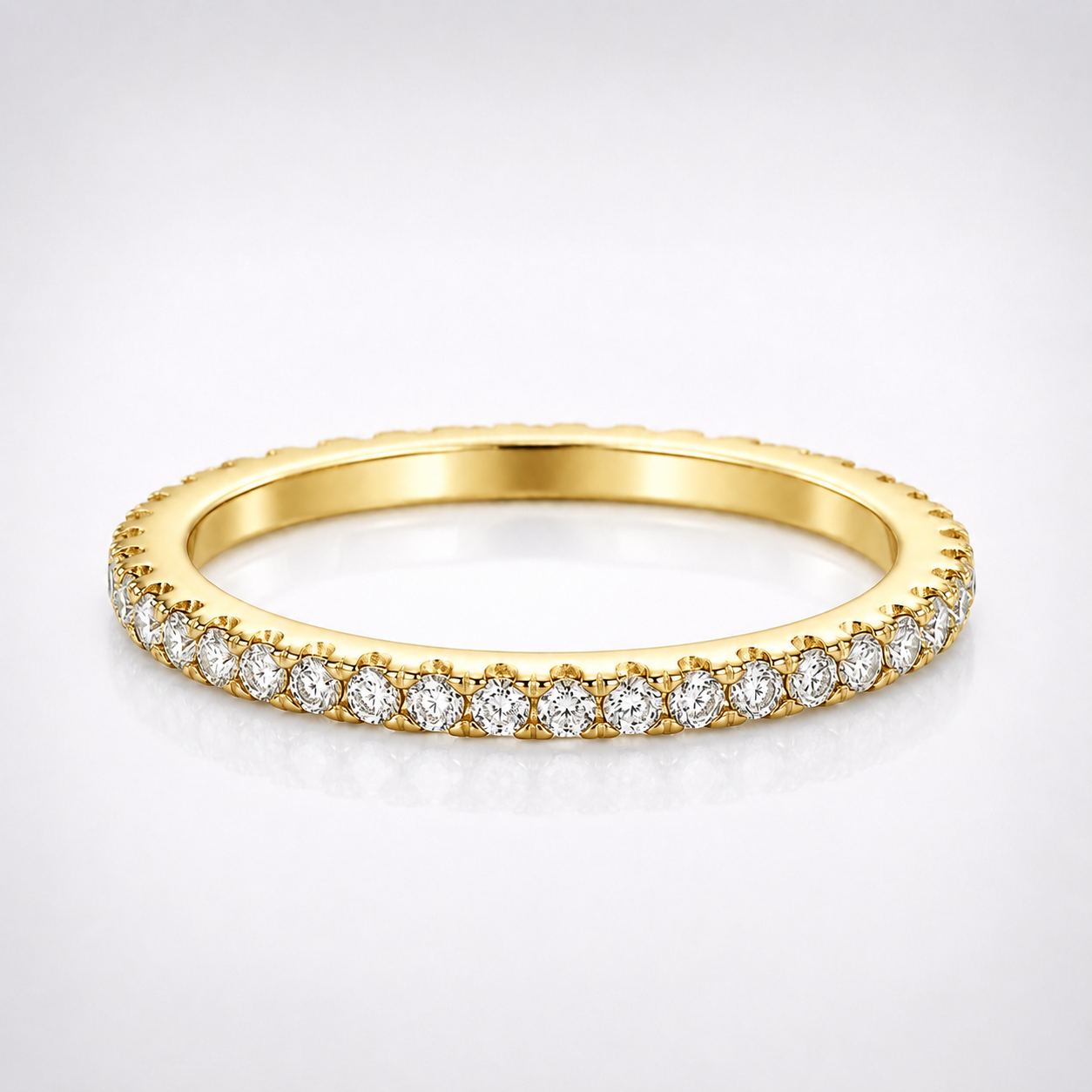 Round Brilliant Cut Moissanite Pavé Wedding Band